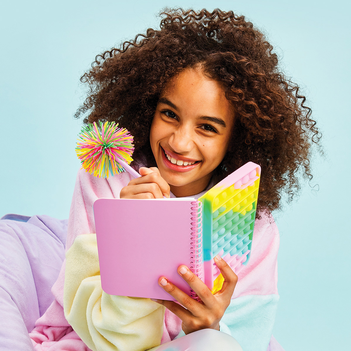 Clothing, Bags & Gifts for Tweens Iscream