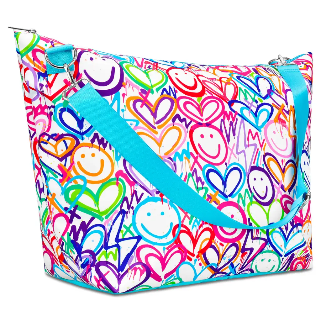 810-2405-COREY-PAIGE-LIGHTING-LOVE-WEEKENDER-RT-LG.webp