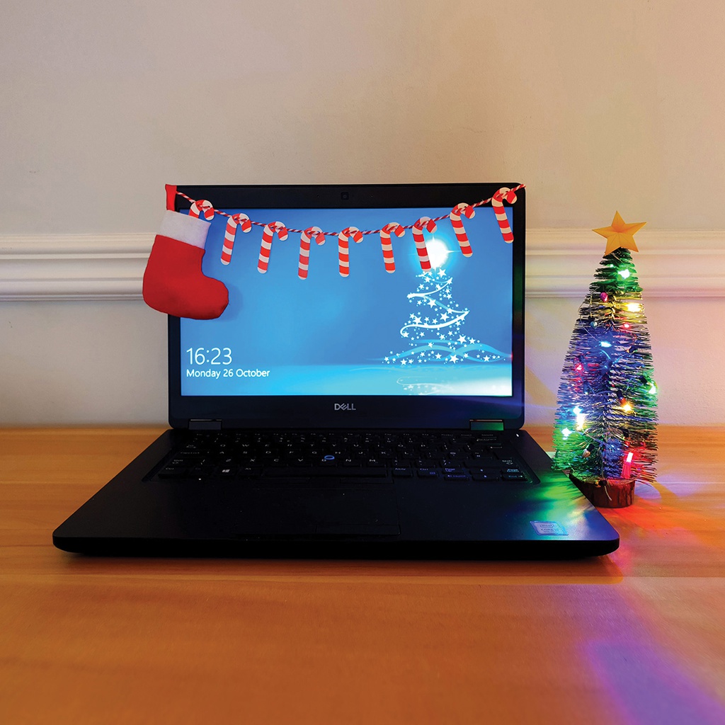 Decorate Your Christmas Desk Kit