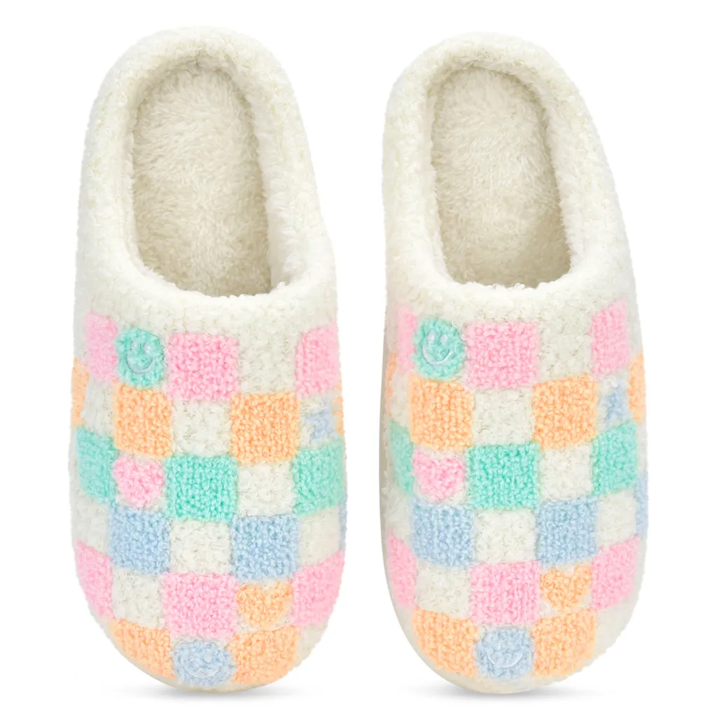 735-114-PRETTY-SMILE-CHECK-SLIPPERS-TOP-LG.webp