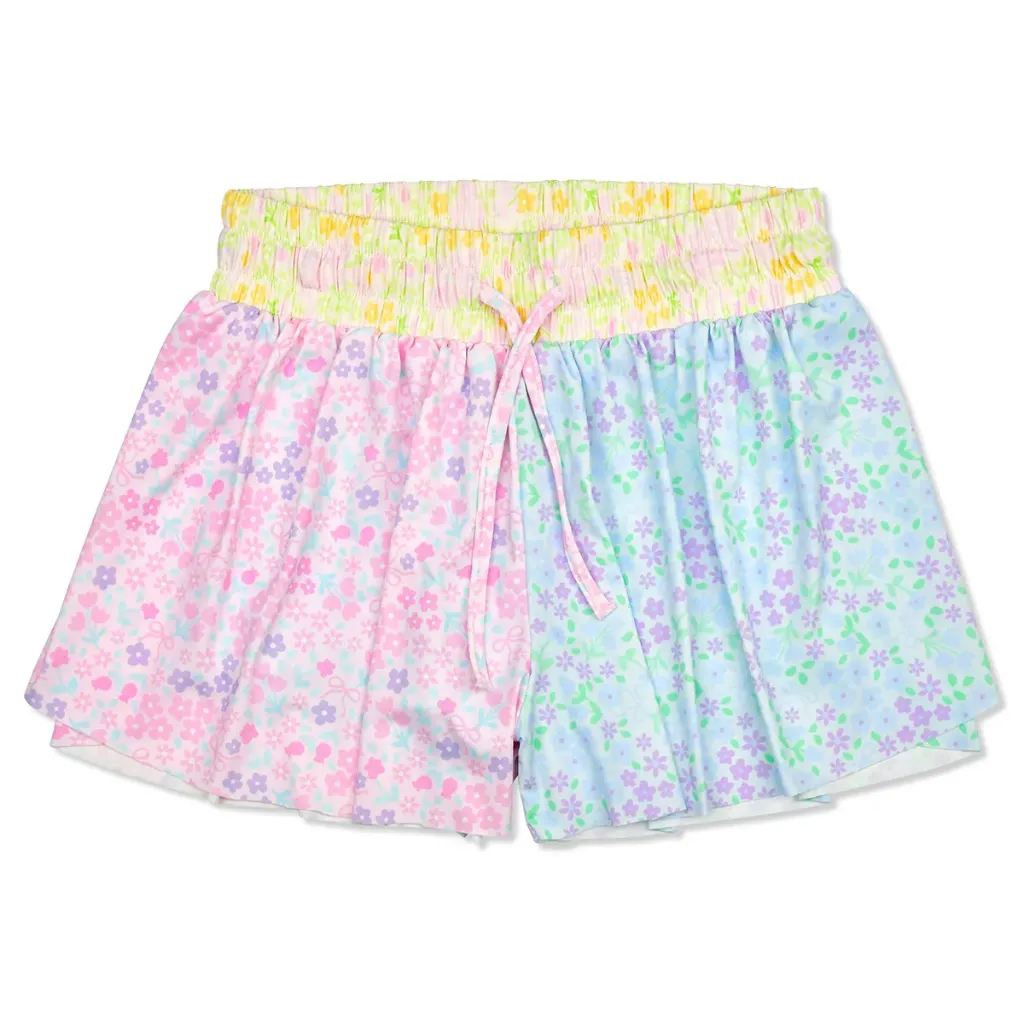 [820-4629XS] Ditsy Patchwork Butterfly Shorts (Youth X-Small (4-6))