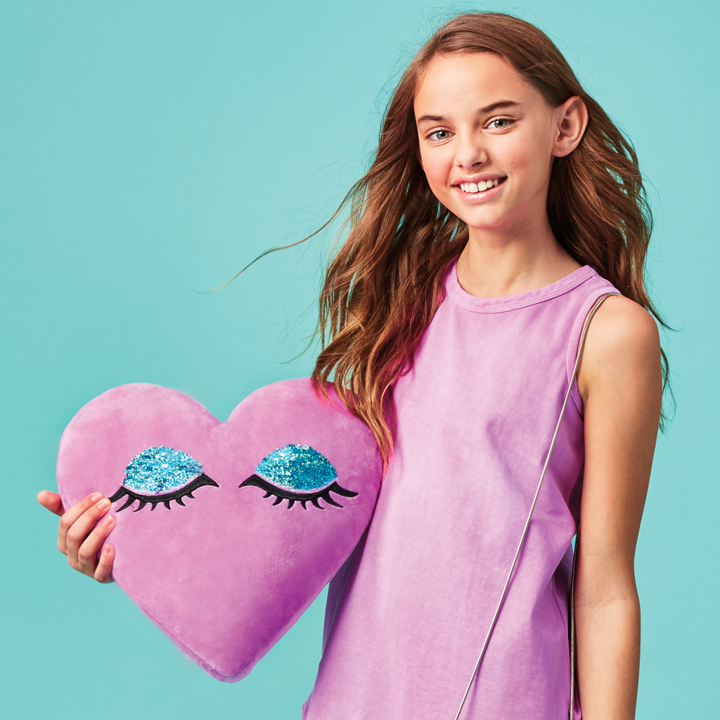 Heart Eyes Scented Reversible Sequin Pillow